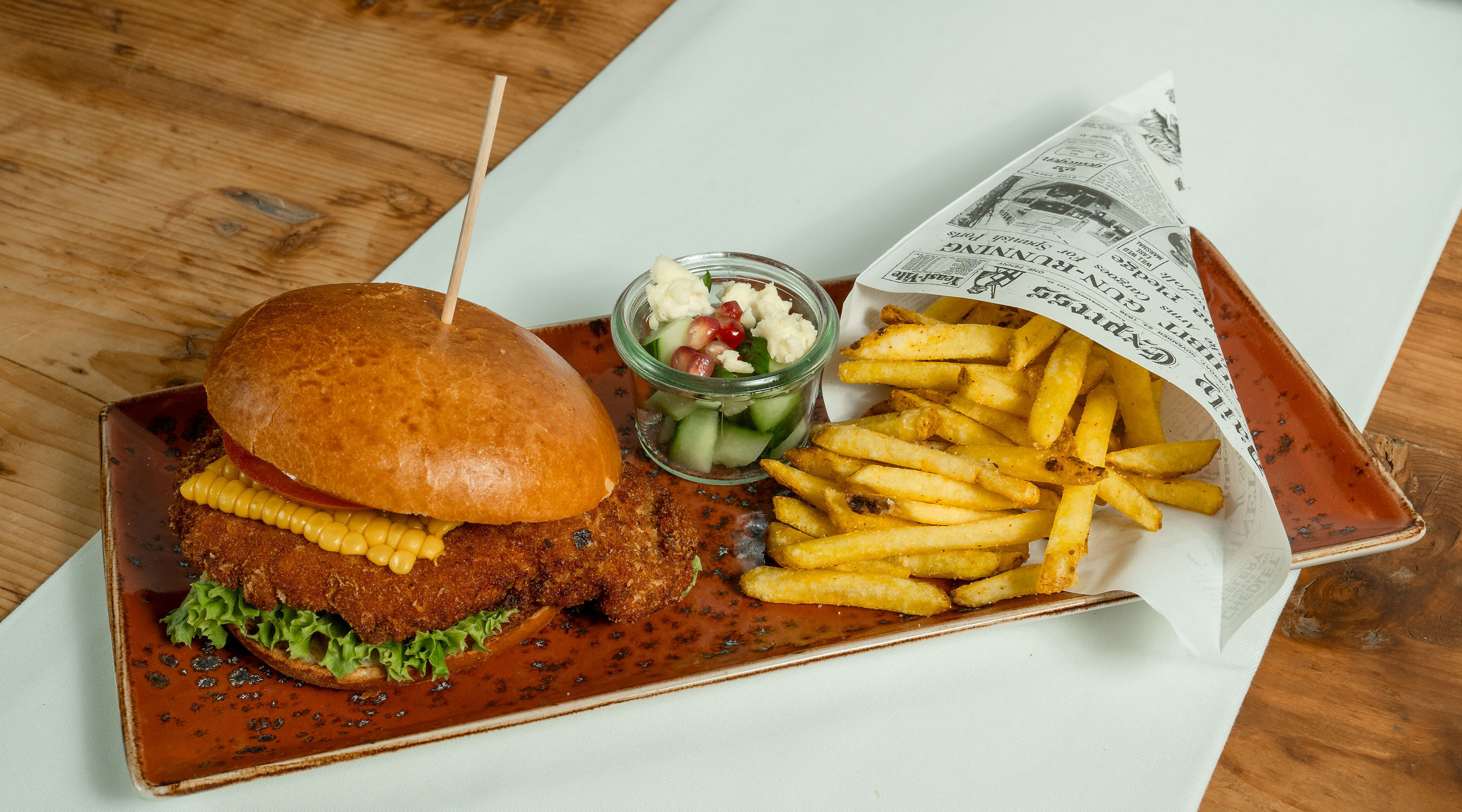 Food tisch und bar holzhaeusern burger